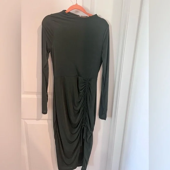 Elegant Forest Green Ruched Dress Size Large - Picture 1 of 11